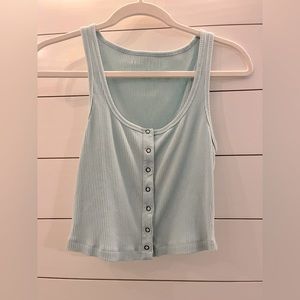 four cropped tang tops